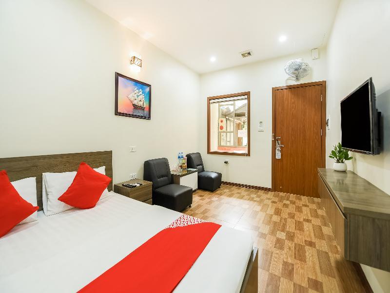 Khach San Giao Thong Hotell Hanoi Exteriör bild